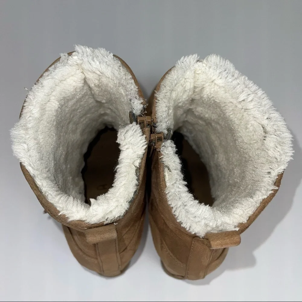 Unisa Camel Tayya Wedge Ankle Bootie Faux Suede Sz 9
